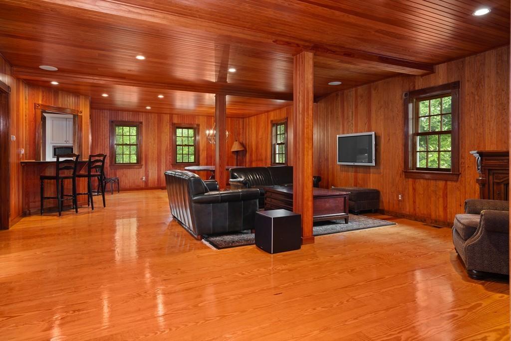 148 Plain Road Wayland, MA 01778 - Photo 21 of 26