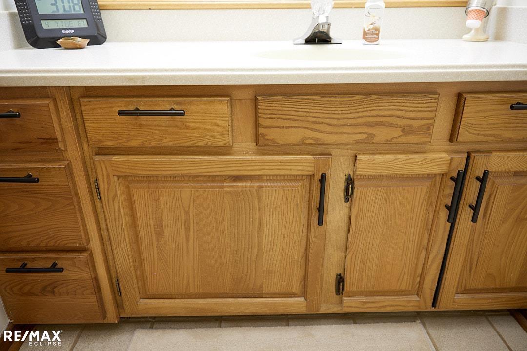 2557 Chicago Road Warren, MI 48092 - Photo 34 of 63