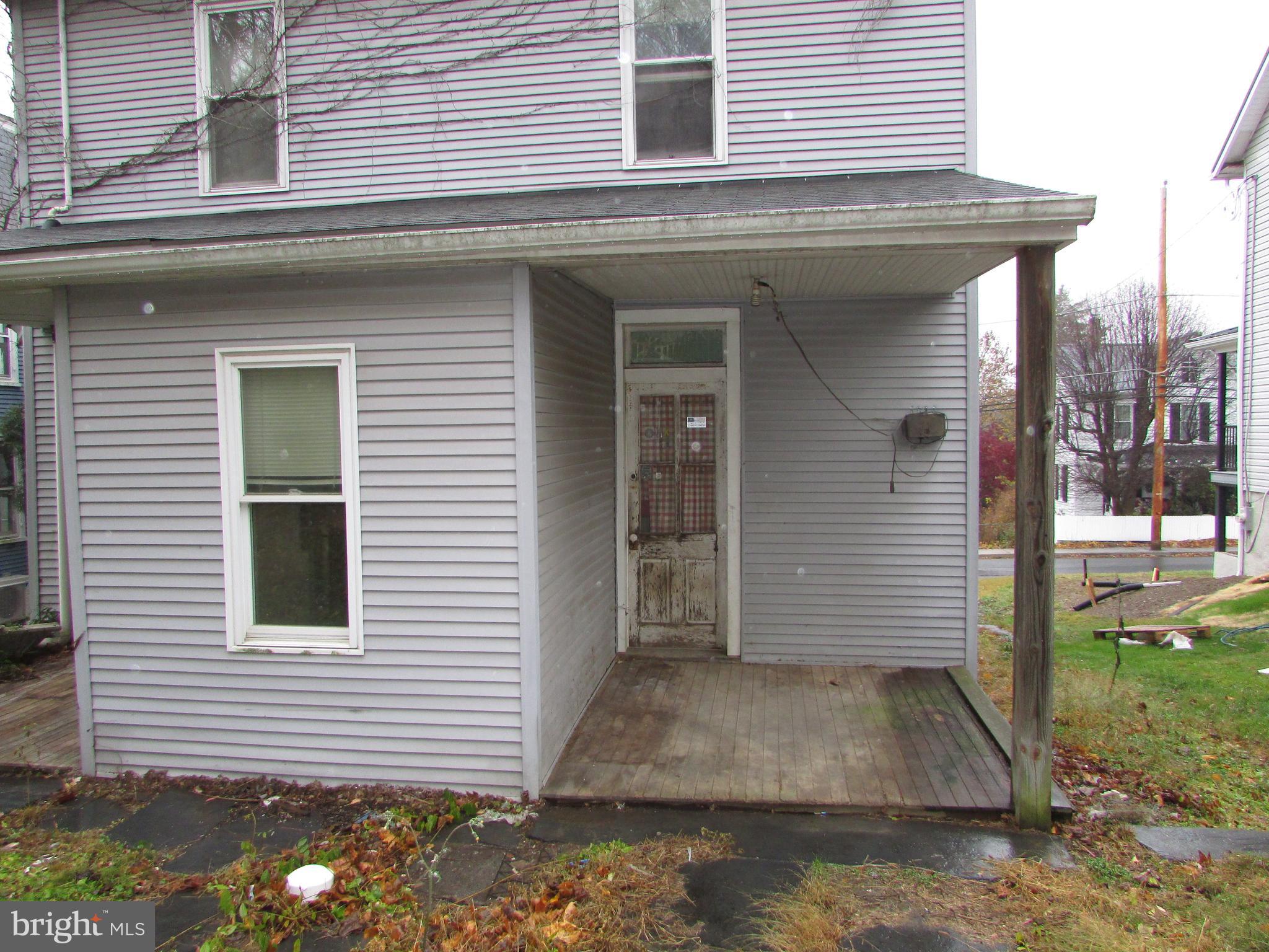 910 Main Street Delta, PA 17314 - Photo 11 of 20 a front view of a house