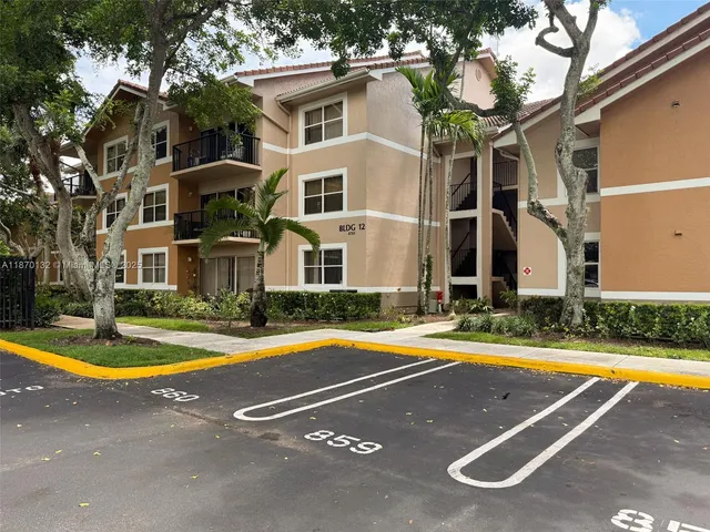 $2,460 | 8781 Wiles Road, Unit 108, Coral Springs, FL 33067