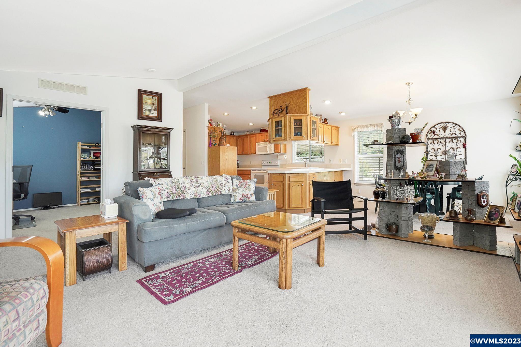 1630 Wallace Road Northwest, Unit 5 Salem, OR 97304 - Photo 11 of 34