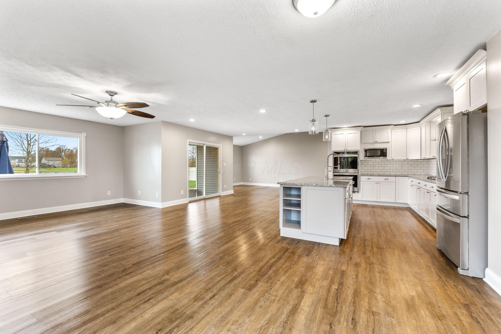 14103 Lockbourne Eastern Road Ashville, OH 43103 - Photo 25 of 73 14103 Lockbourne Eastern Rd (Interior)-2