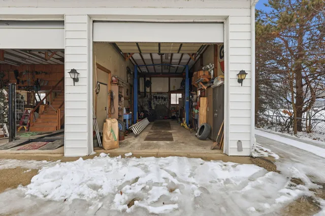 $350,000 | 804 East High Street, Greenville, MI 48838