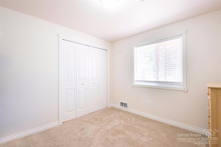 152361 Silver Spur Road La Pine, OR 97739 - Photo 15 of 19 Additional Photo