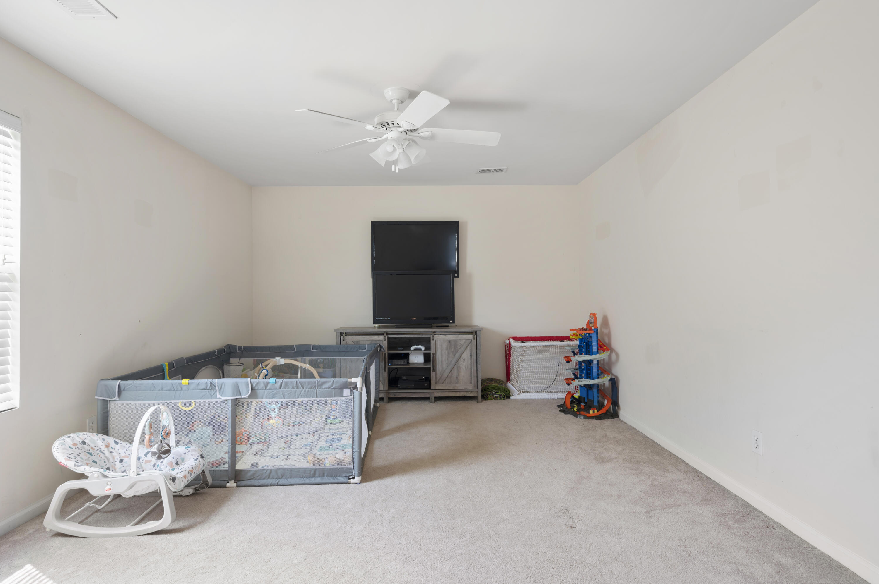 241 Decatur Drive Summerville, SC 29486 - Photo 21 of 25 DSC_3129