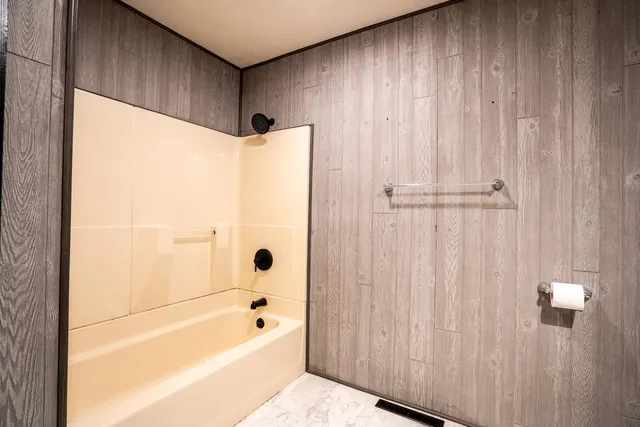 $199,900 | 1104 East Poplar Street, Herrin, IL 62948