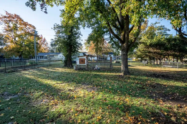 $199,900 | 1104 East Poplar Street, Herrin, IL 62948