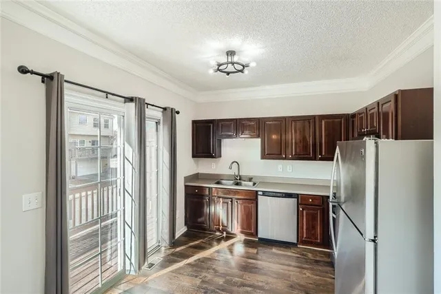 $2,000 | 707 Breeze Lane, Woodstock, GA 30188