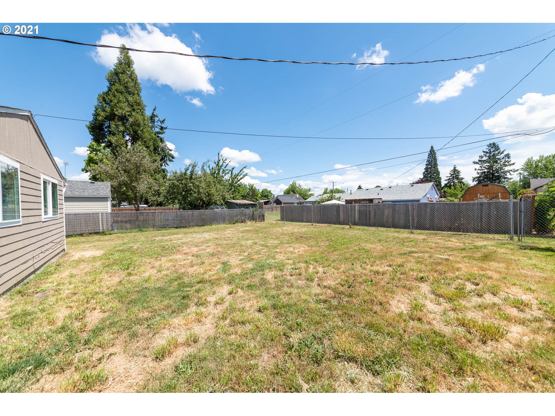 325 North 24th Street Springfield, OR 97477 - Photo 22 of 24