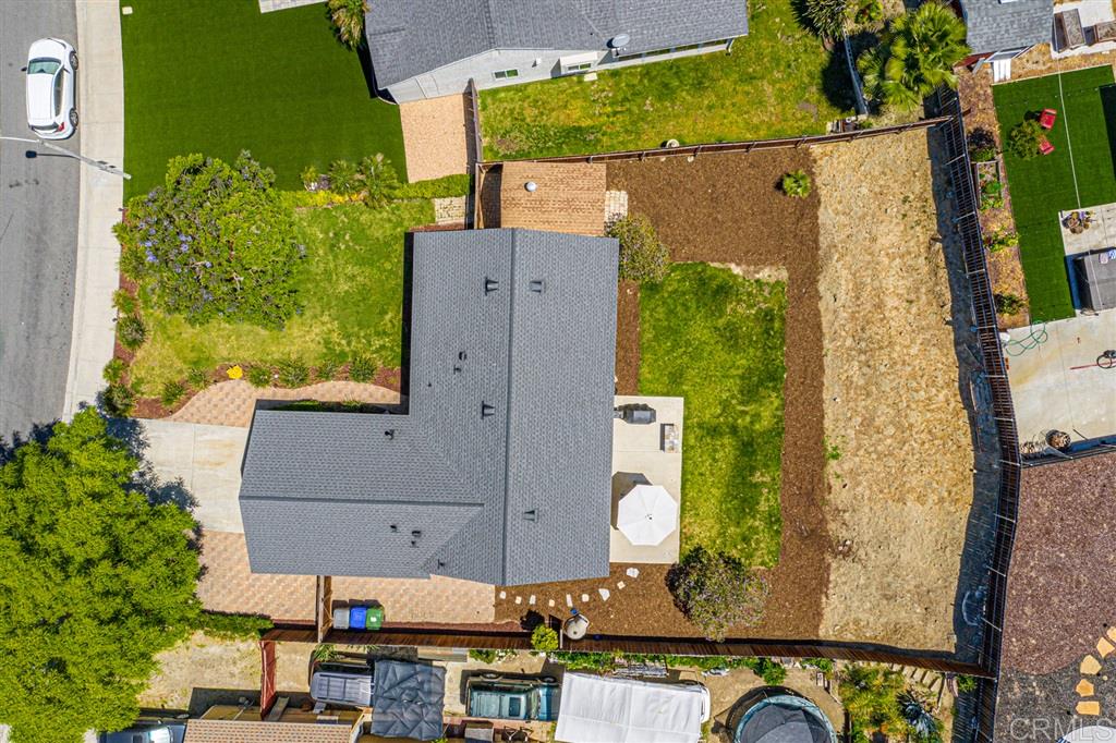 719 Butterfield Road Oceanside, CA 92057 - Photo 3 of 25 Gallery Image 3