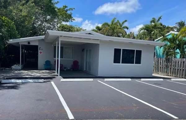 $1,500 | 631 Northeast 17th Way, Unit 2, Fort Lauderdale, FL 33304