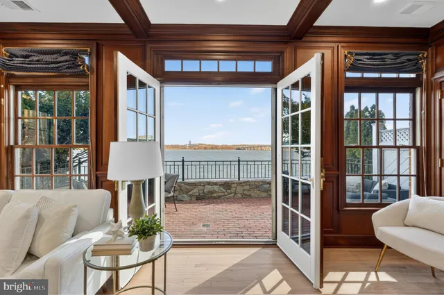 $12,850 | 700 Kahn Place, Alexandria, VA 22314