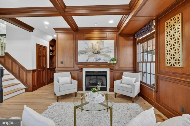 $12,850 | 700 Kahn Place, Alexandria, VA 22314