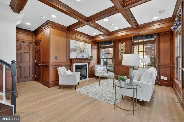 $12,850 | 700 Kahn Place, Alexandria, VA 22314