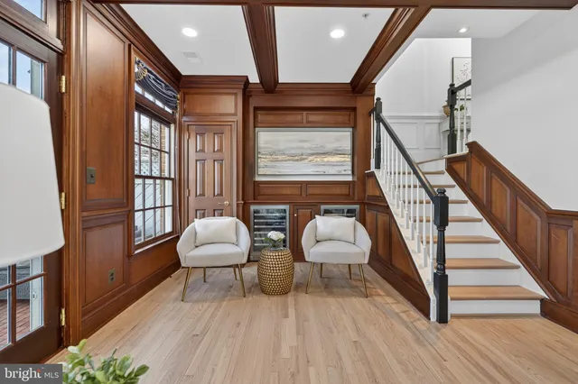 $12,850 | 700 Kahn Place, Alexandria, VA 22314