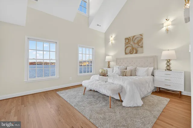 $12,850 | 700 Kahn Place, Alexandria, VA 22314