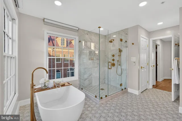 $12,850 | 700 Kahn Place, Alexandria, VA 22314