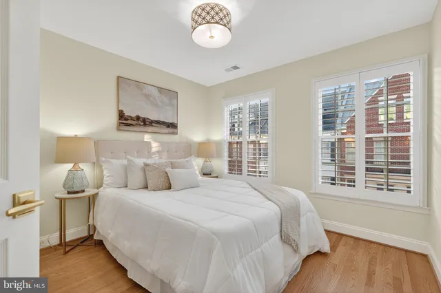 $12,850 | 700 Kahn Place, Alexandria, VA 22314