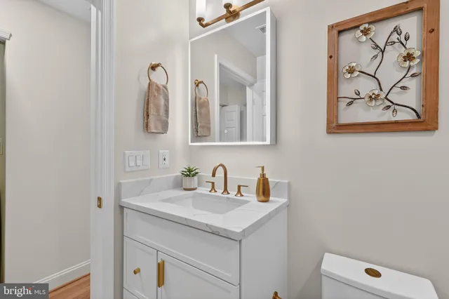 $12,850 | 700 Kahn Place, Alexandria, VA 22314