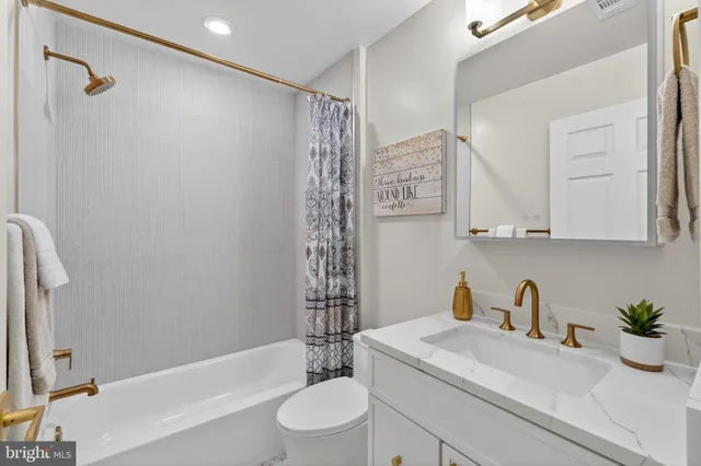 $12,850 | 700 Kahn Place, Alexandria, VA 22314