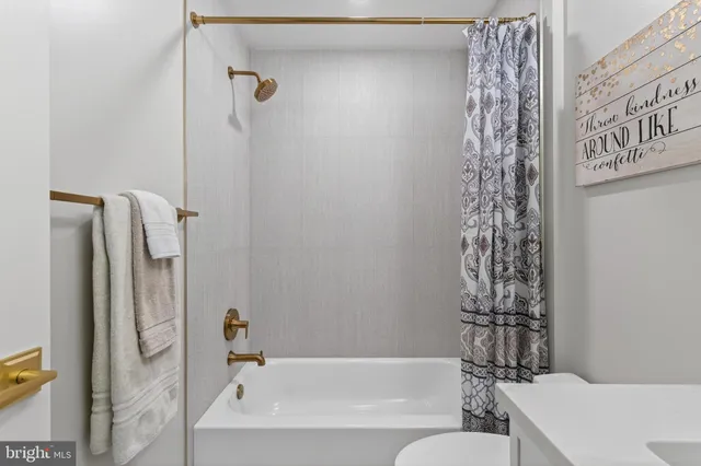 $12,850 | 700 Kahn Place, Alexandria, VA 22314