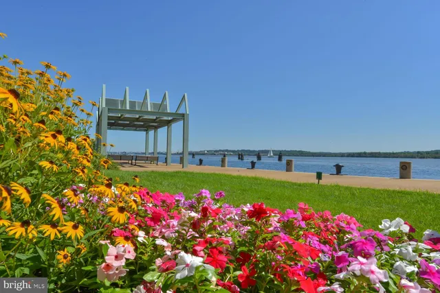 $12,850 | 700 Kahn Place, Alexandria, VA 22314