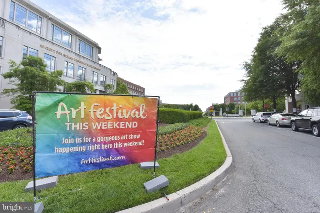 $12,850 | 700 Kahn Place, Alexandria, VA 22314