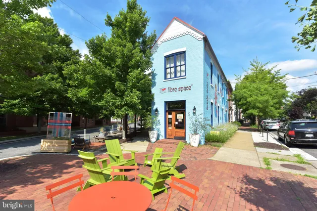 $12,850 | 700 Kahn Place, Alexandria, VA 22314