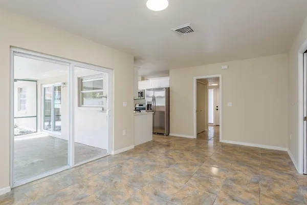 $3,200 | 2977 Palmetto Court, Dunedin, FL 34698