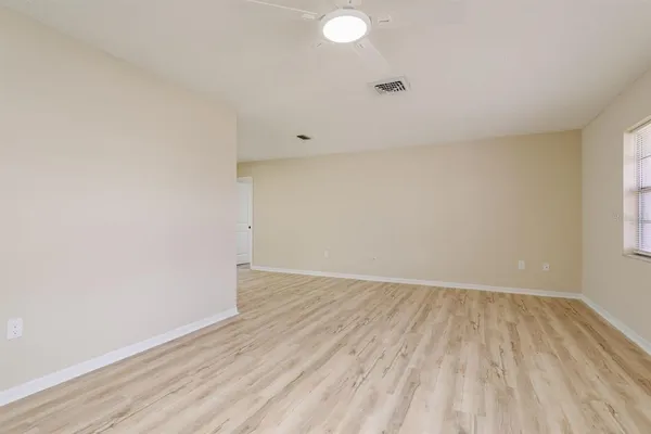 $3,200 | 2977 Palmetto Court, Dunedin, FL 34698