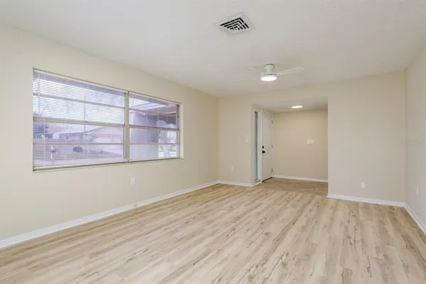 $3,200 | 2977 Palmetto Court, Dunedin, FL 34698