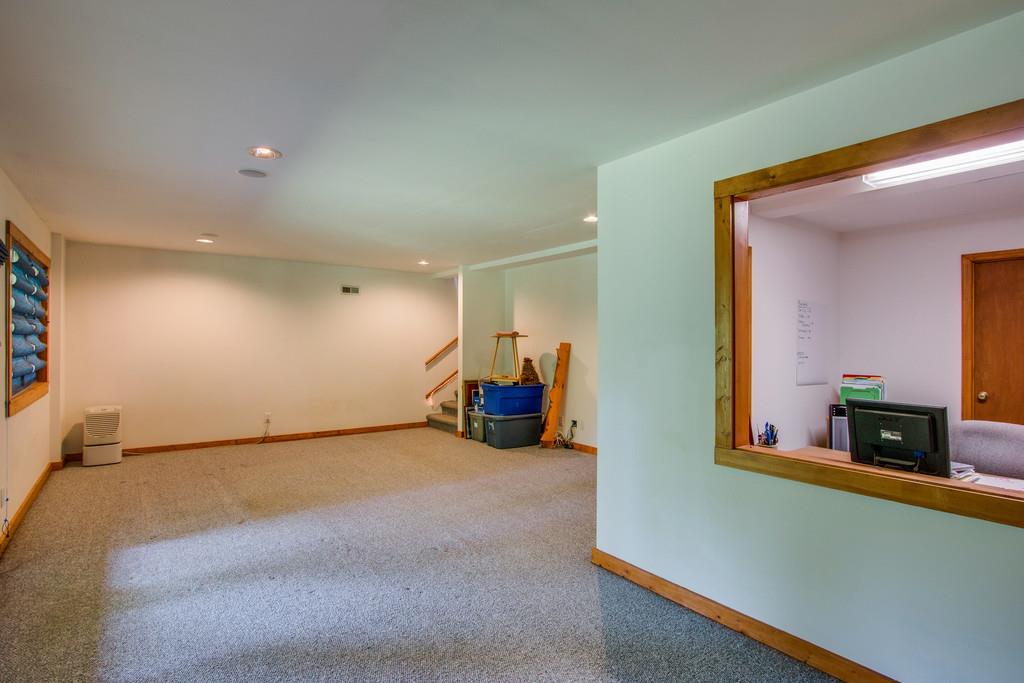 744 Keytown Road Portland, TN 37148 - Photo 25 of 30 a view of a room with window