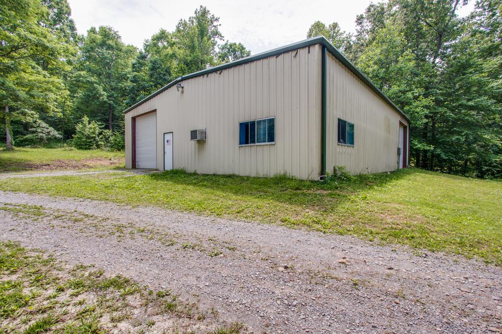 744 Keytown Road Portland, TN 37148 - Photo 28 of 30 a view of a house with backyard