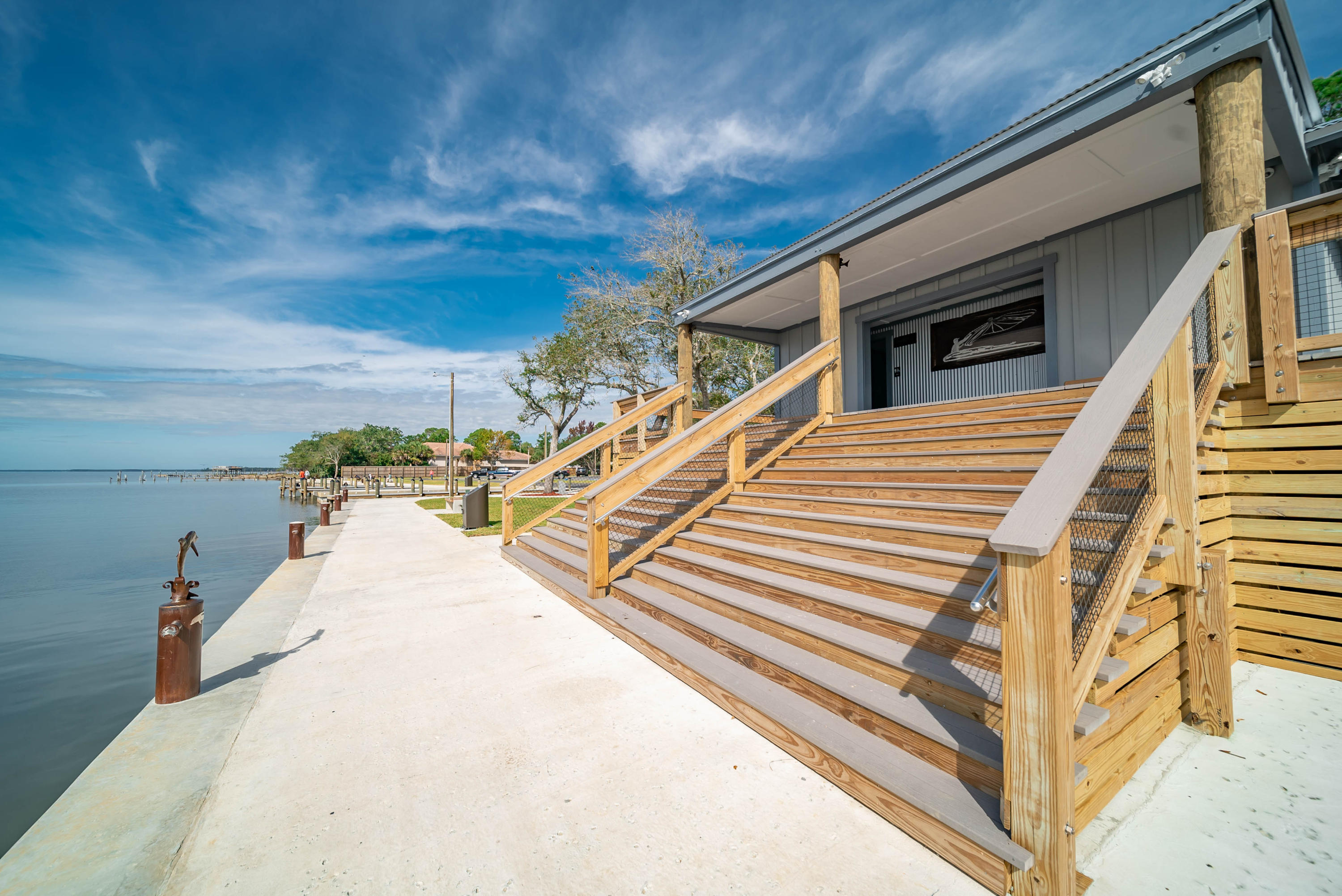 2871 Bay Grove Road Freeport, FL 32439 - Photo 10 of 17 a view of a balcony with furniture