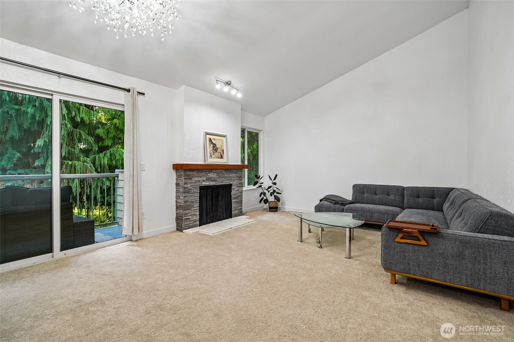 14401 Southeast Petrovitsky Road, Unit D205 Renton, WA 98058 - Photo 4 of 32