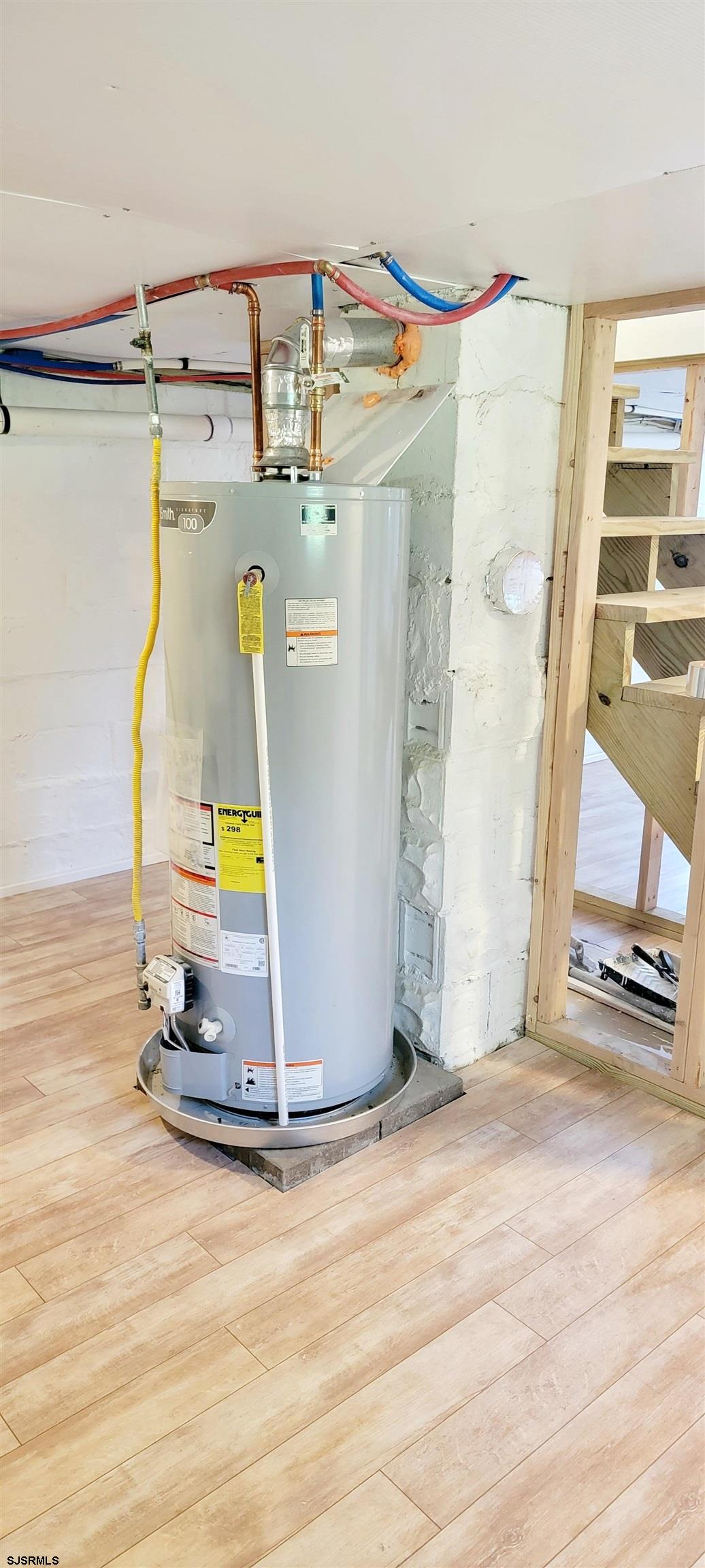 6594 Mill Road Egg Harbor Township, NJ 08234 - Photo 56 of 72 a view of a room with wooden floor