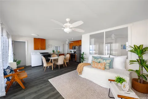 $2,250,000 | 61-275 Kamehameha Highway, Haleiwa, HI 96712