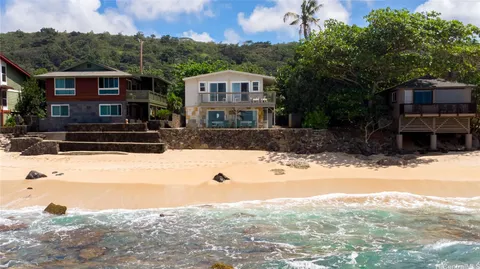 $2,250,000 | 61-275 Kamehameha Highway, Haleiwa, HI 96712