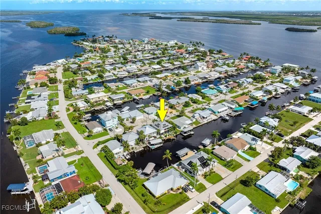 $650,000 | 2761 Geary Street, Matlacha, FL 33993
