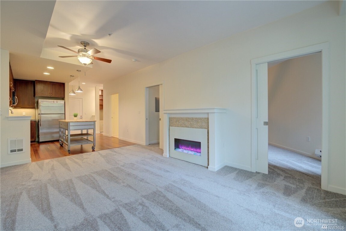 16141 Cleveland Street, Unit 217 Redmond, WA 98052 - Photo 18 of 23