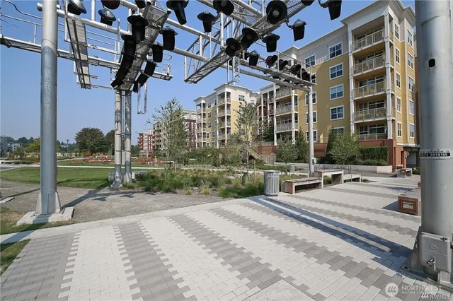 $2,150 | 16141 Cleveland Street, Unit 217, Redmond, WA 98052