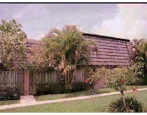 7631 Courtyard Run West Boca Raton, FL 33433 - Photo 1 of 1 Primary Photo