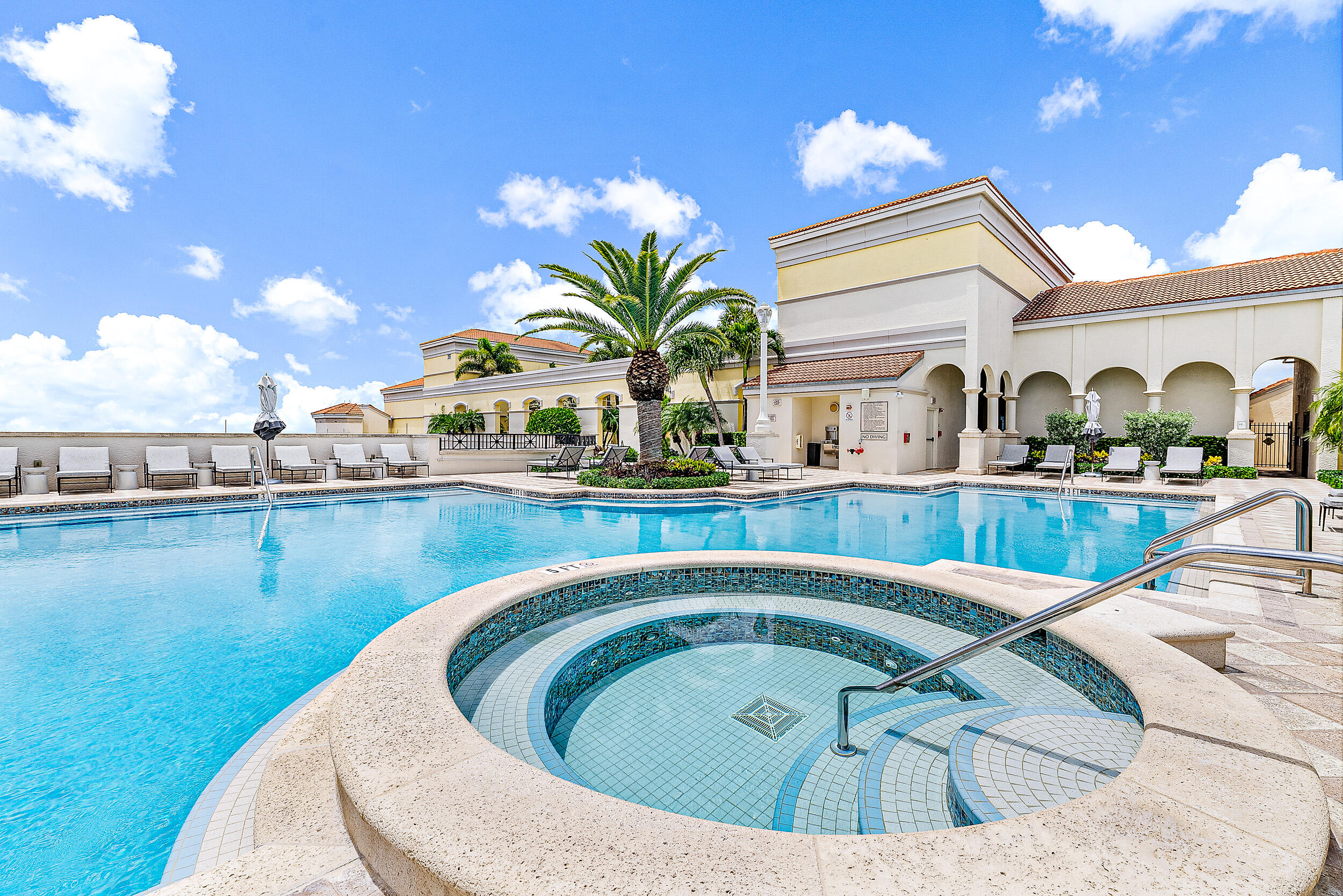 701 South Olive Avenue, Unit 802 West Palm Beach, FL 33401 - Photo 15 of 19 Spa