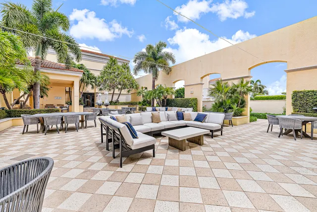 $6,500 | 701 South Olive Avenue, Unit 802, West Palm Beach, FL 33401