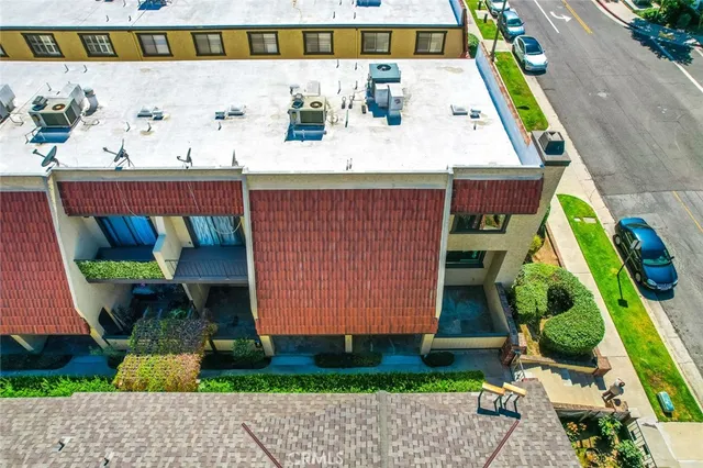 $3,280 | 204 East Bay State Street, Unit A, Alhambra, CA 91801