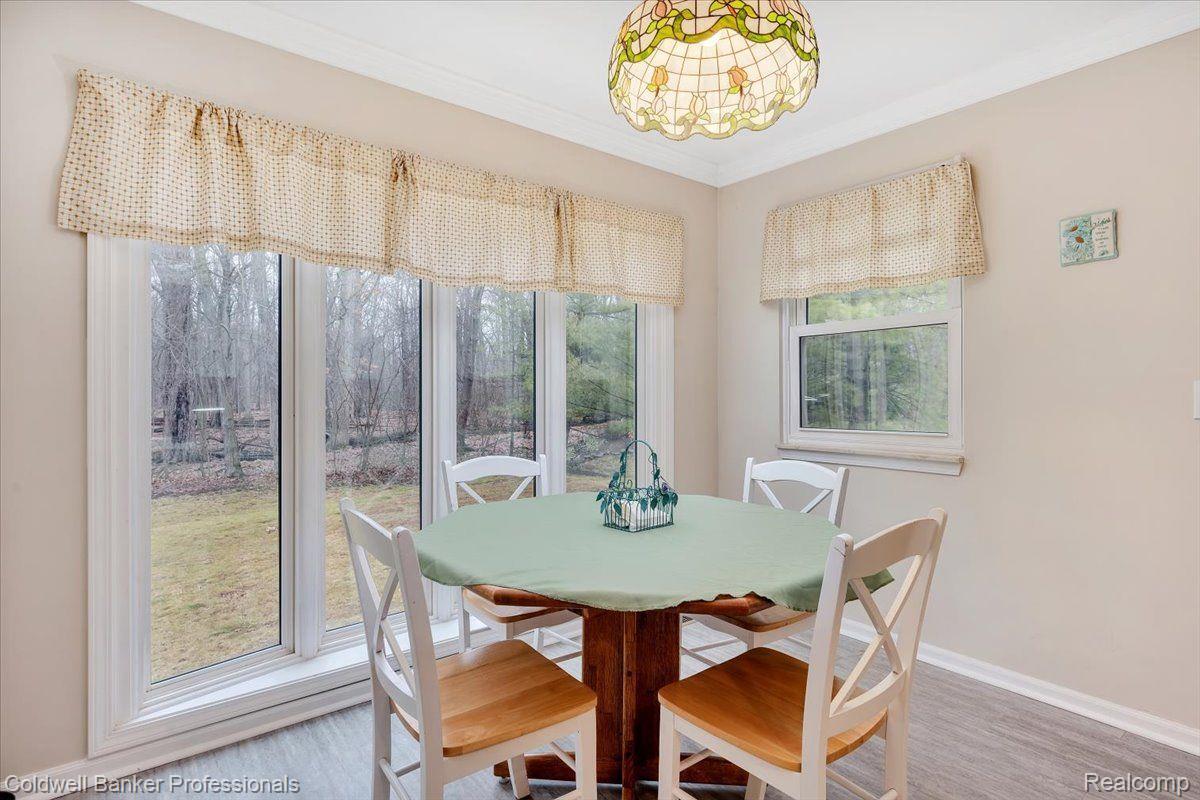 611 Timberline Drive Rochester, MI 48309 - Photo 11 of 43 Gallery Image 11