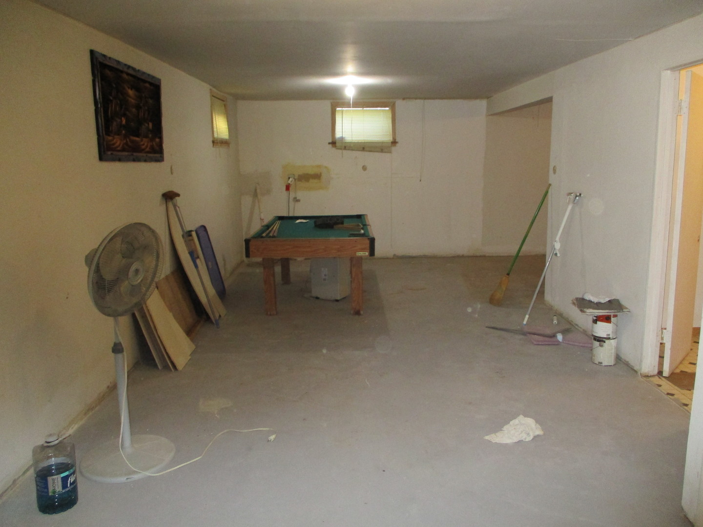 143 Ringneck Drive Glendale Heights, IL 60139 - Photo 14 of 17 a view of a room with gym equipment
