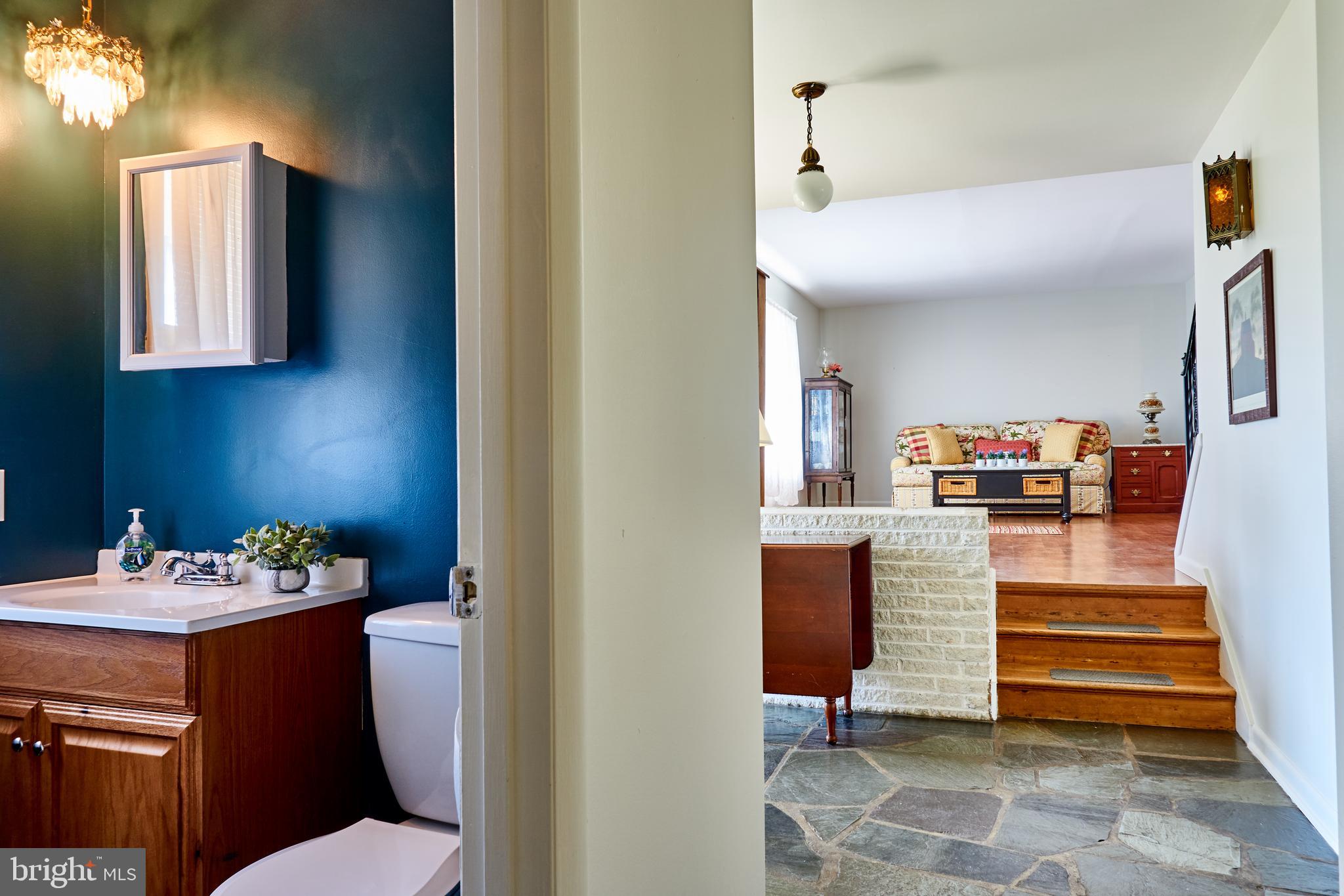 403 Spring House Road Camp Hill, PA 17011 - Photo 11 of 21 Gallery Image 11
