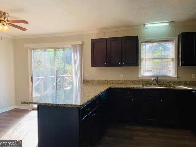 $1,495 | 208 Laurel Lane, LaGrange, GA 30241