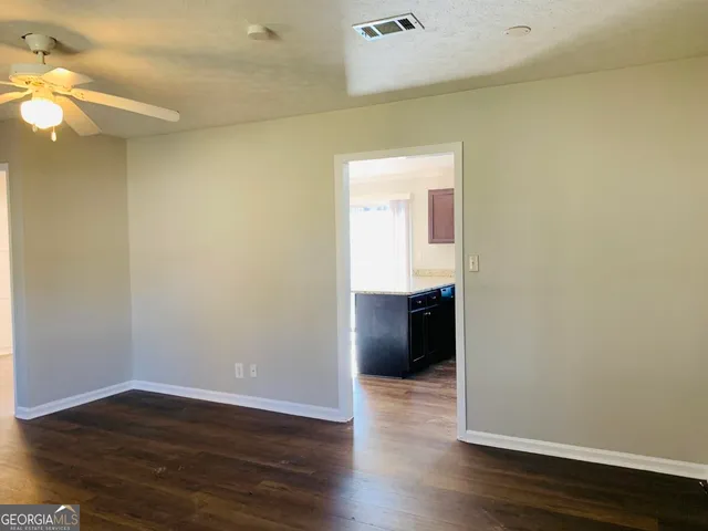 $1,495 | 208 Laurel Lane, LaGrange, GA 30241